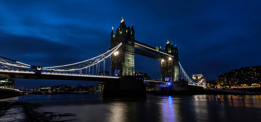 tower bridge uk